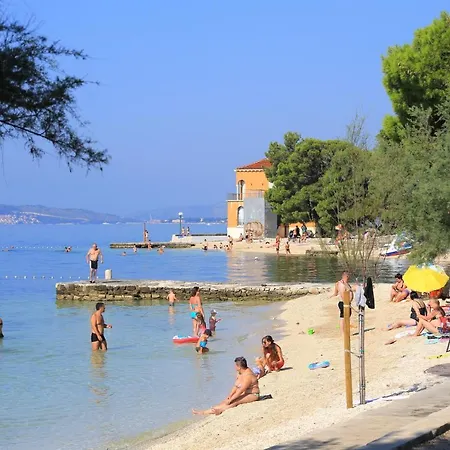 By The Sea Kastel Kambelovac, - 13349 Apartment *