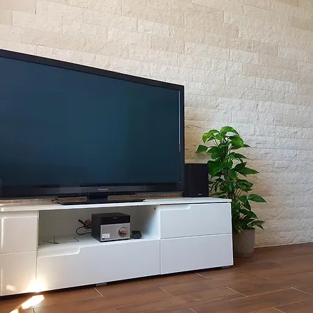 Apartamento By The Sea Kastel Kambelovac, - 13349
